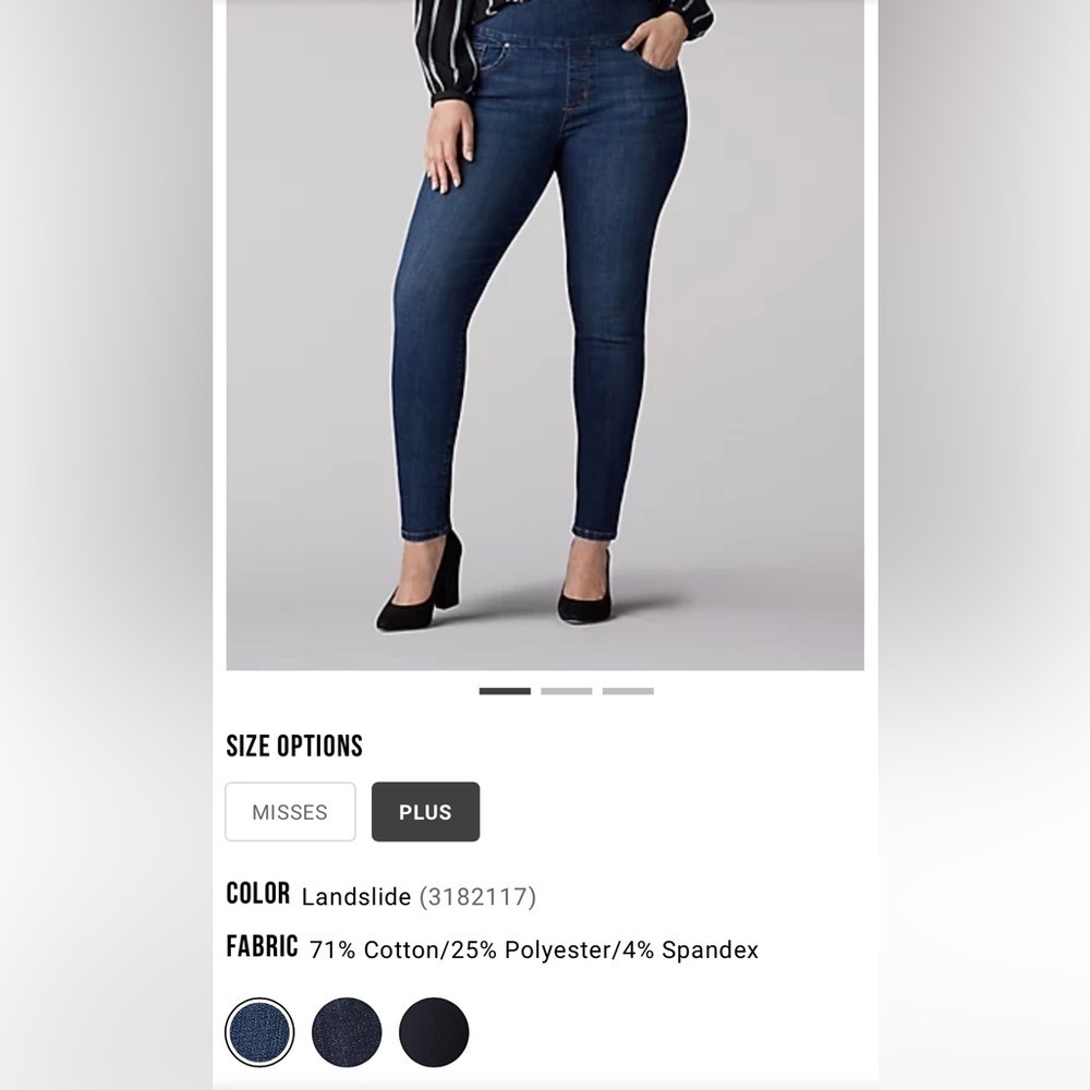 2 Pair Jeans Bundle Lee Women’s Plus 28W Petite